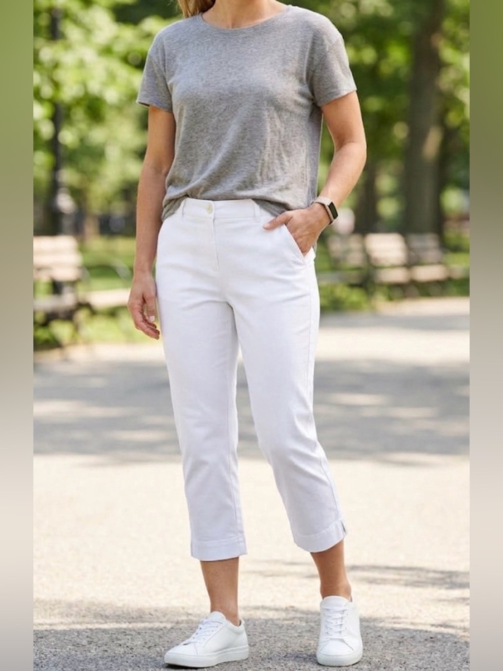 Reitmans Petite 8 White Comfort Stretch Capri Pants
